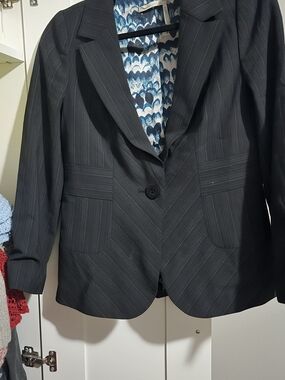 Vintage Classiques Entier Blue & Gray Pinstripe/Chevron Lined Blazer